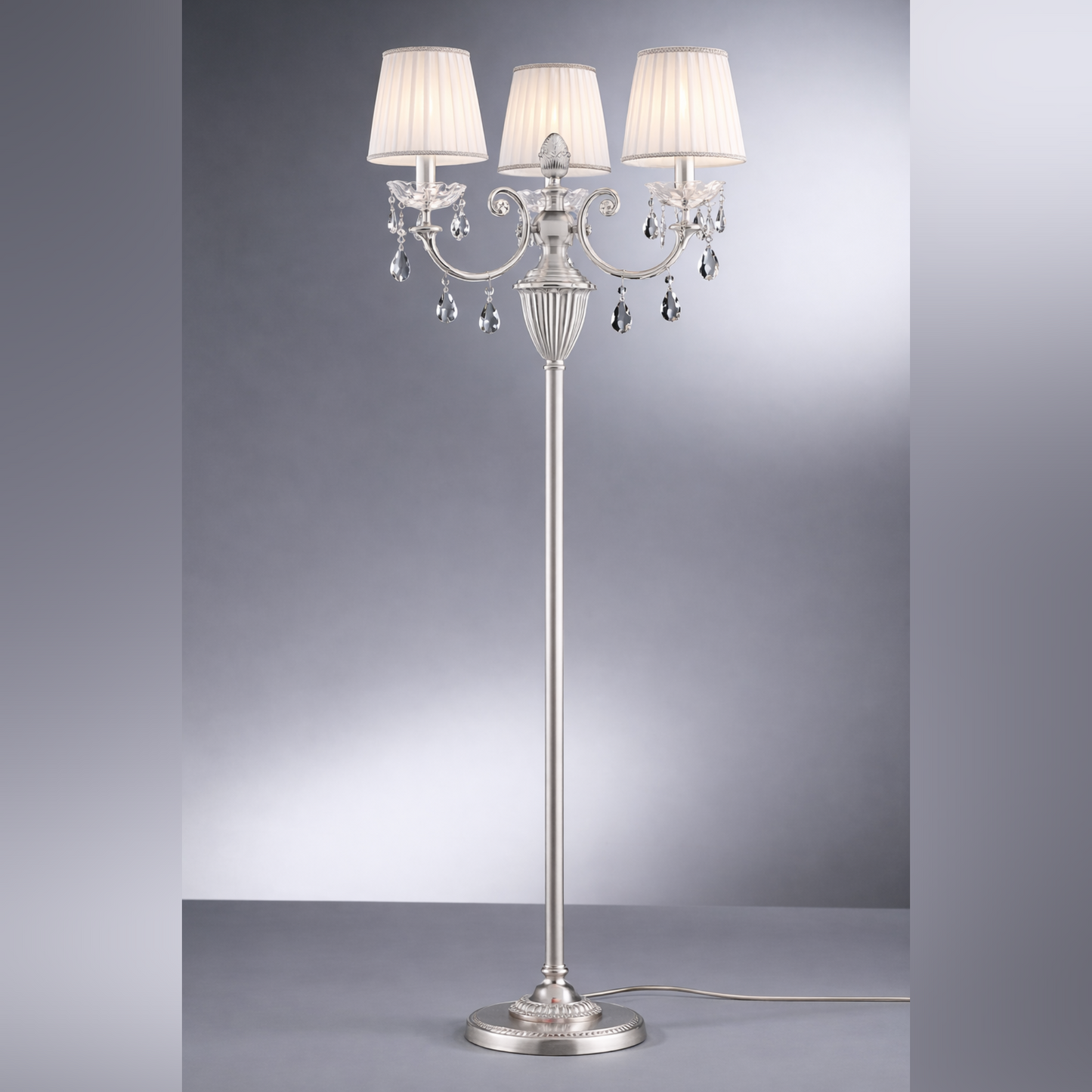 Nervilamp P910/3 floor lamp