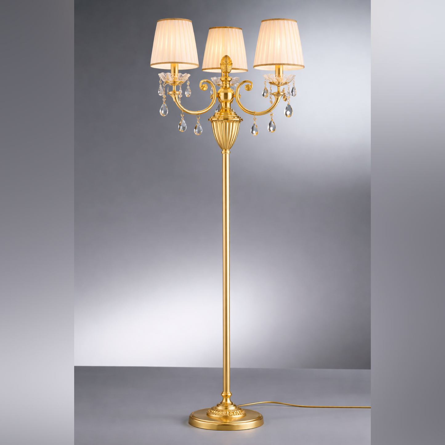 Nervilamp P910/3 floor lamp