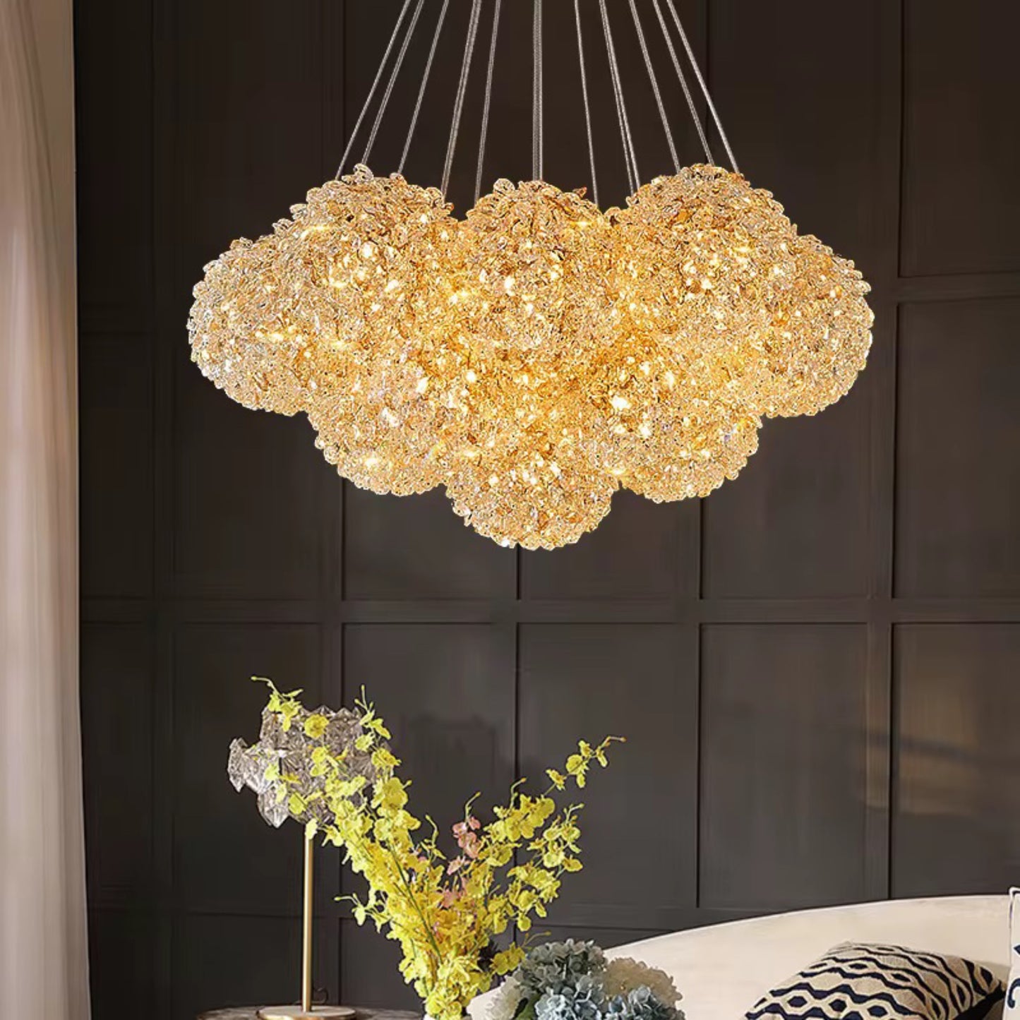 Viva Luce Crown SP7 Chandelier